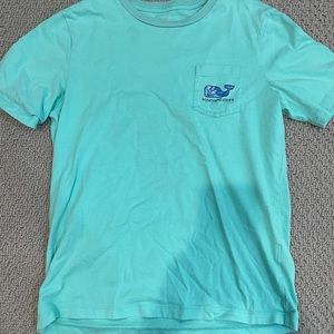 Vineyard vines tshirt